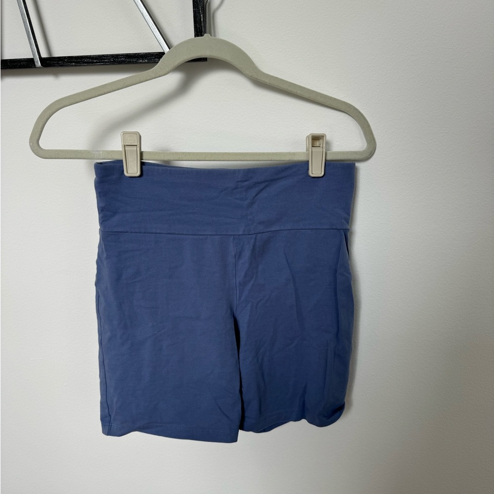 GAP Women's Navy Bike Shorts